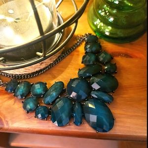 *free addon* Statement necklace